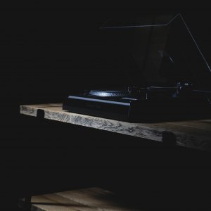 gramophone shelf
